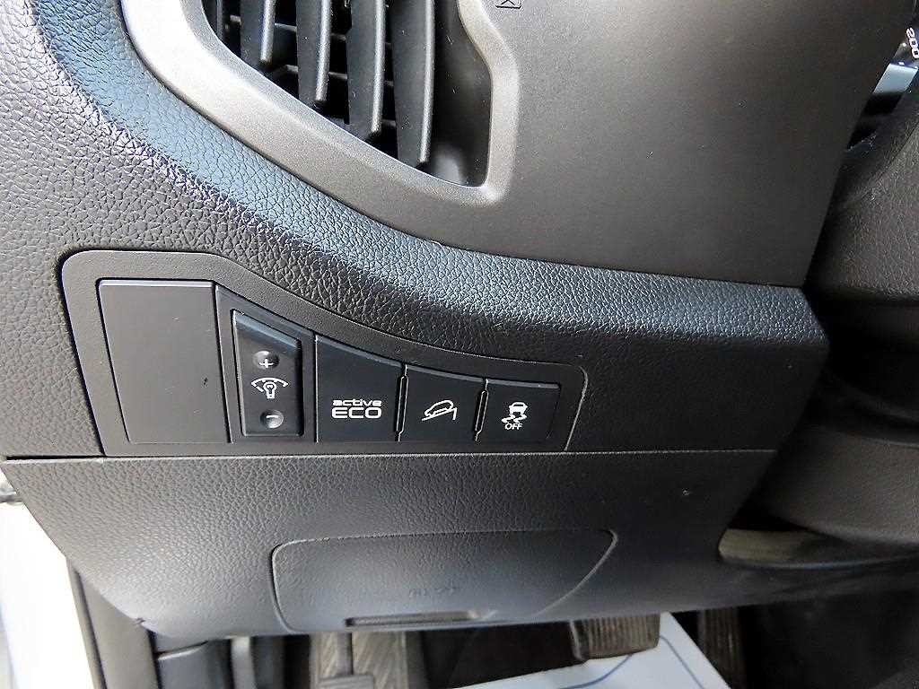 기아 스포티지 스포티지 R 2WD LX 이미지 12