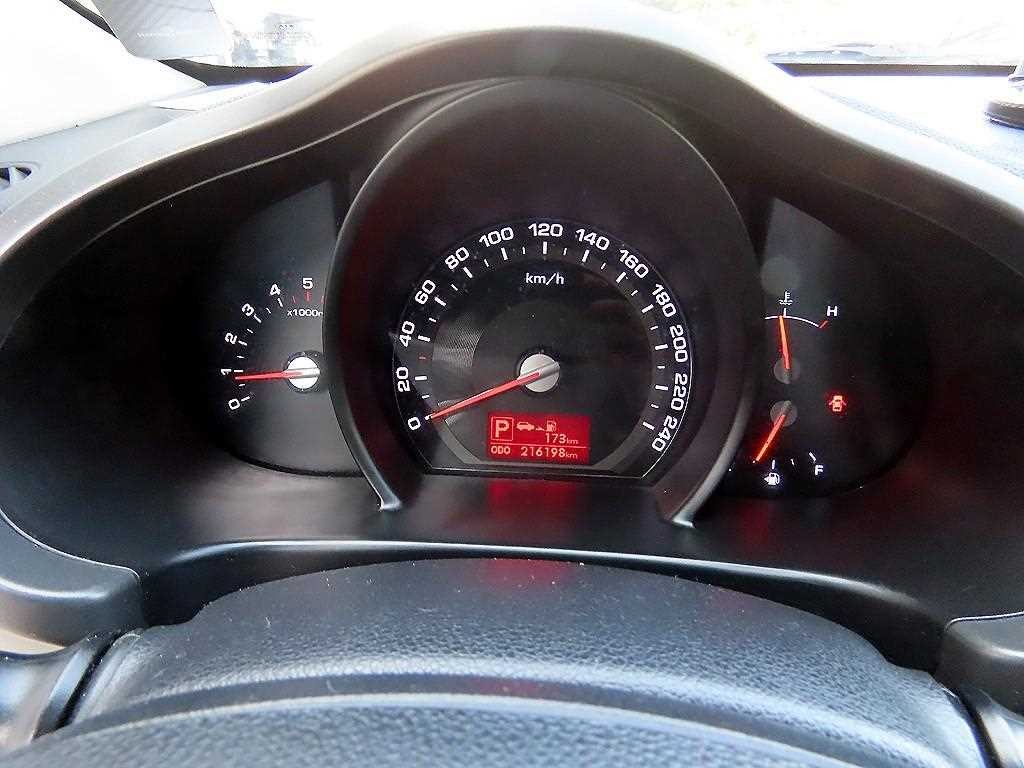 기아 스포티지 스포티지 R 2WD LX 이미지 9