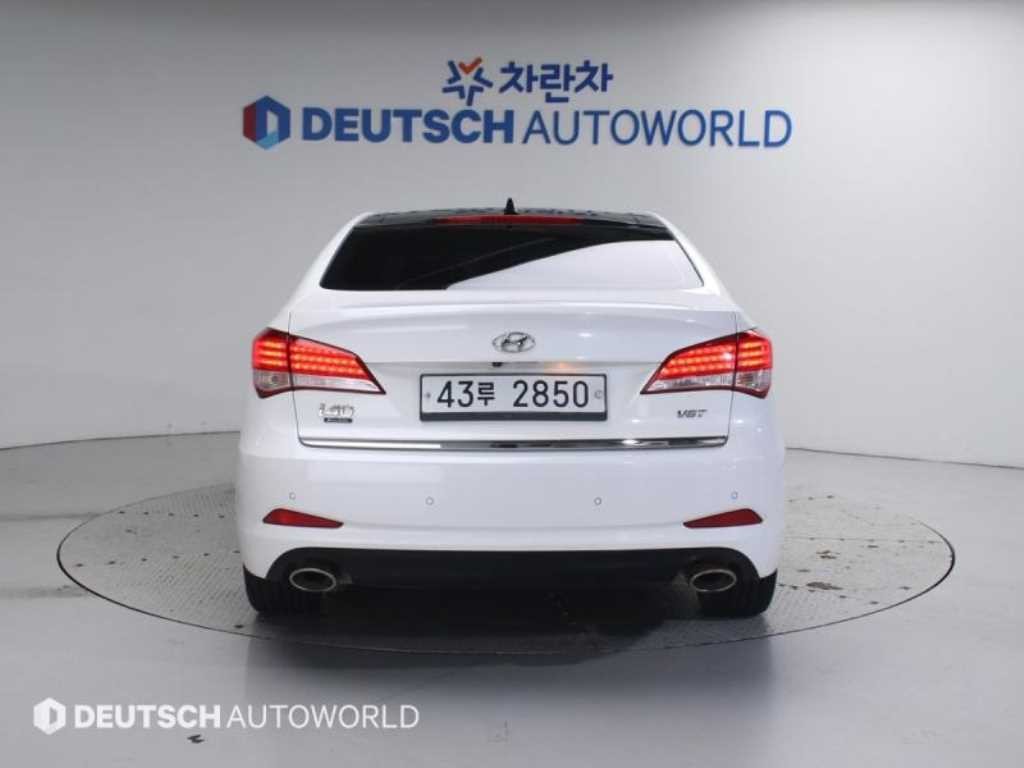 현대 i40 i40Saloon 1.7 VGT D 스펙 이미지 3