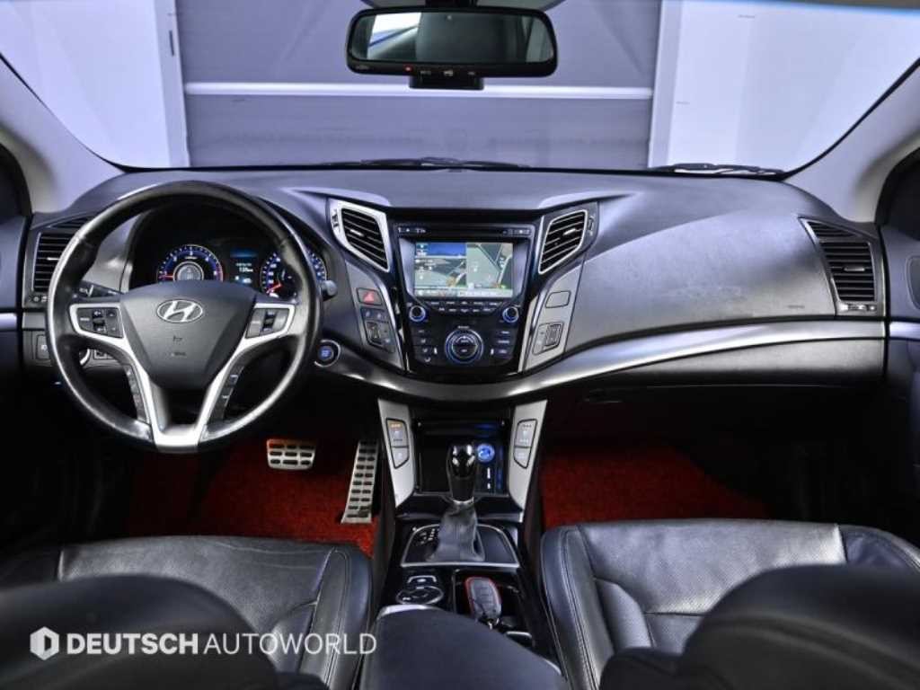 현대 i40 i40Saloon 1.7 VGT D 스펙 이미지 7