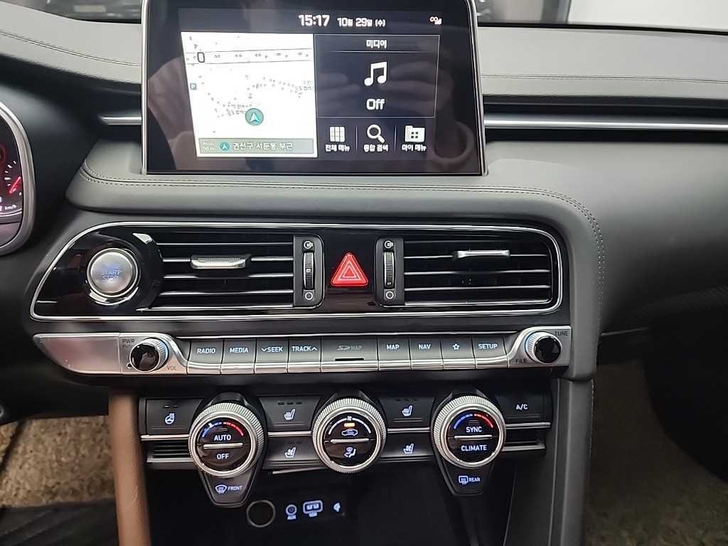 제네시스 G70 2.0T 슈프림 이미지 10