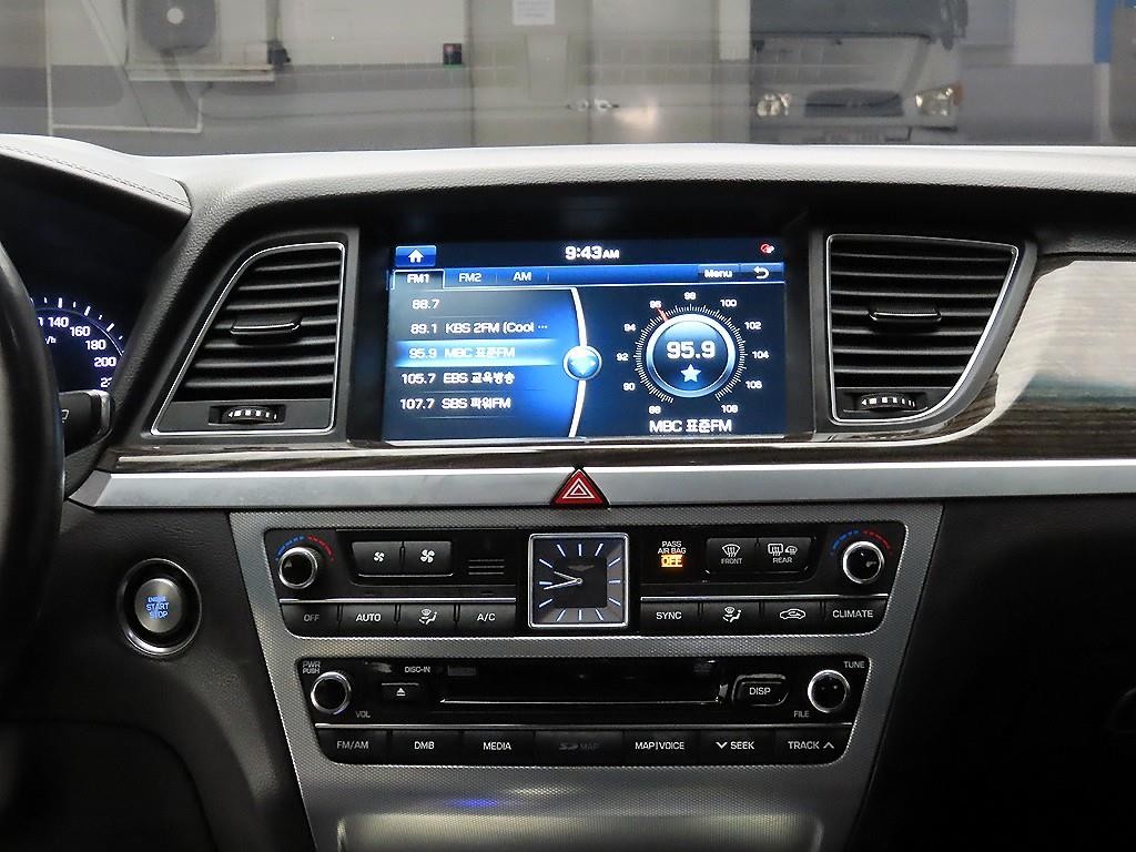 제네시스 G80 3.3 GDI AWD 프리미엄 럭셔리 이미지 9