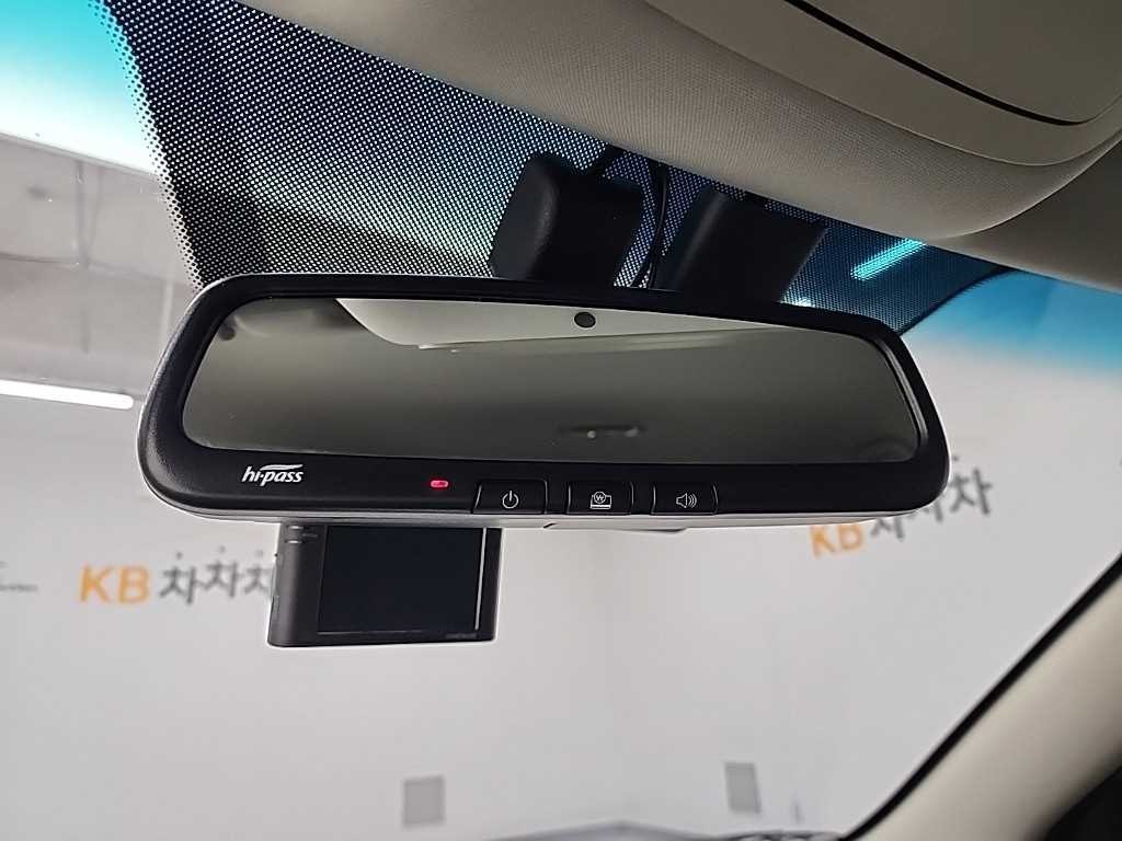 KG모빌리티(쌍용) 티볼리 티볼리 에어 2WD 가솔린 1.5 A3 이미지 16
