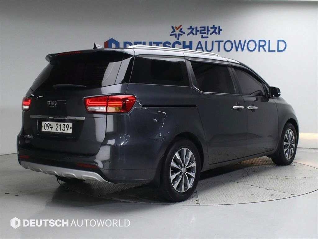 기아 카니발 올 뉴 카니발 디젤 9인승 럭셔리 이미지 2