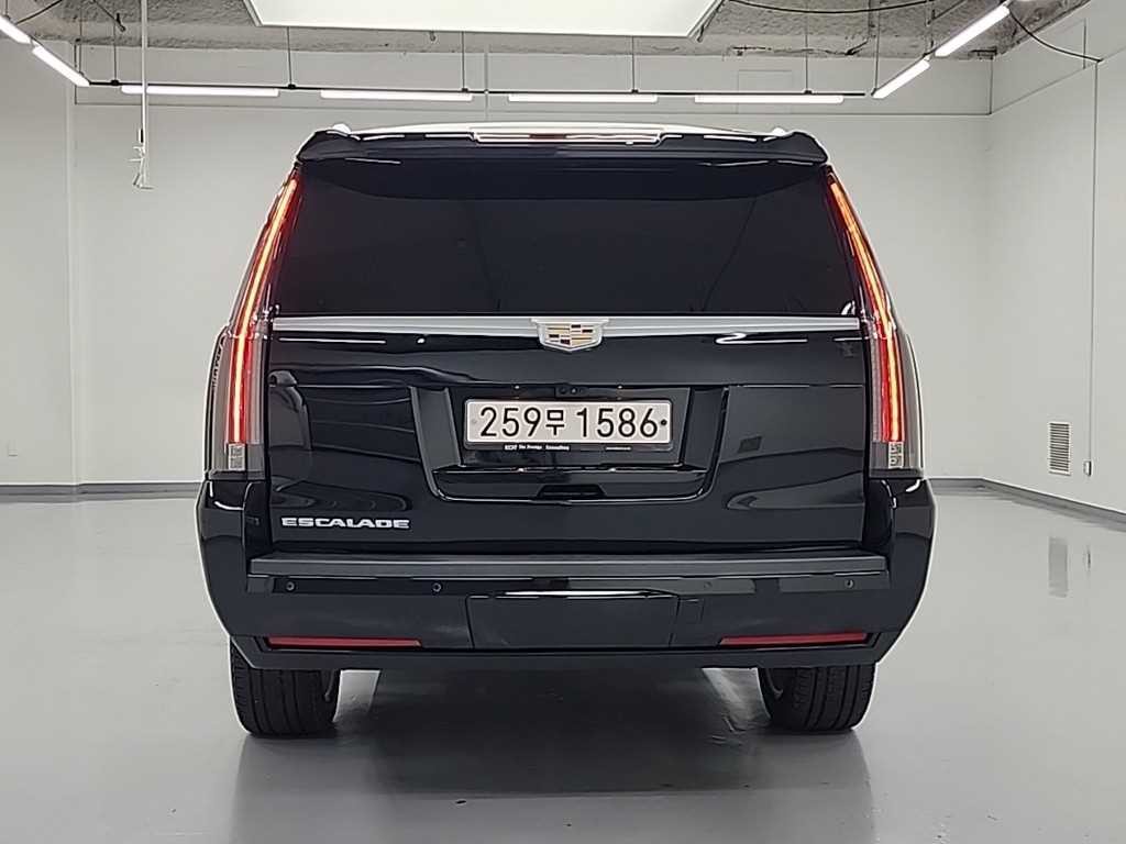 캐딜락 에스컬레이드 6.2 V8 ESV 이미지 3
