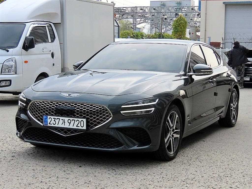 제네시스 G70 더 뉴 G70 디젤 2.2D 4WD 기본형 이미지 2
