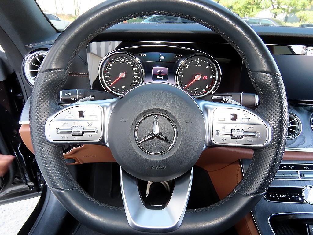 벤츠 E 클래스 E-클래스 W213 E220d 쿠페 이미지 8