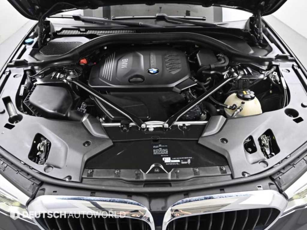 BMW 5시리즈 5시리즈 (G30) 520d M 스포츠 플러스 이미지 6