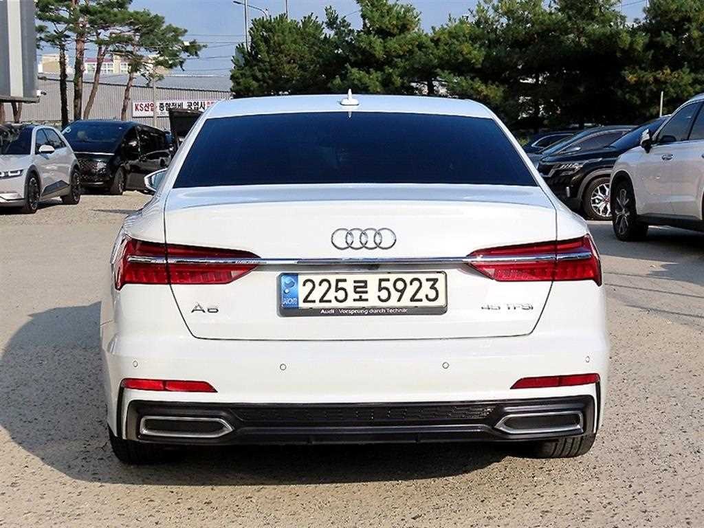 아우디 A6 A6 (C8) 45 TFSI 이미지 4