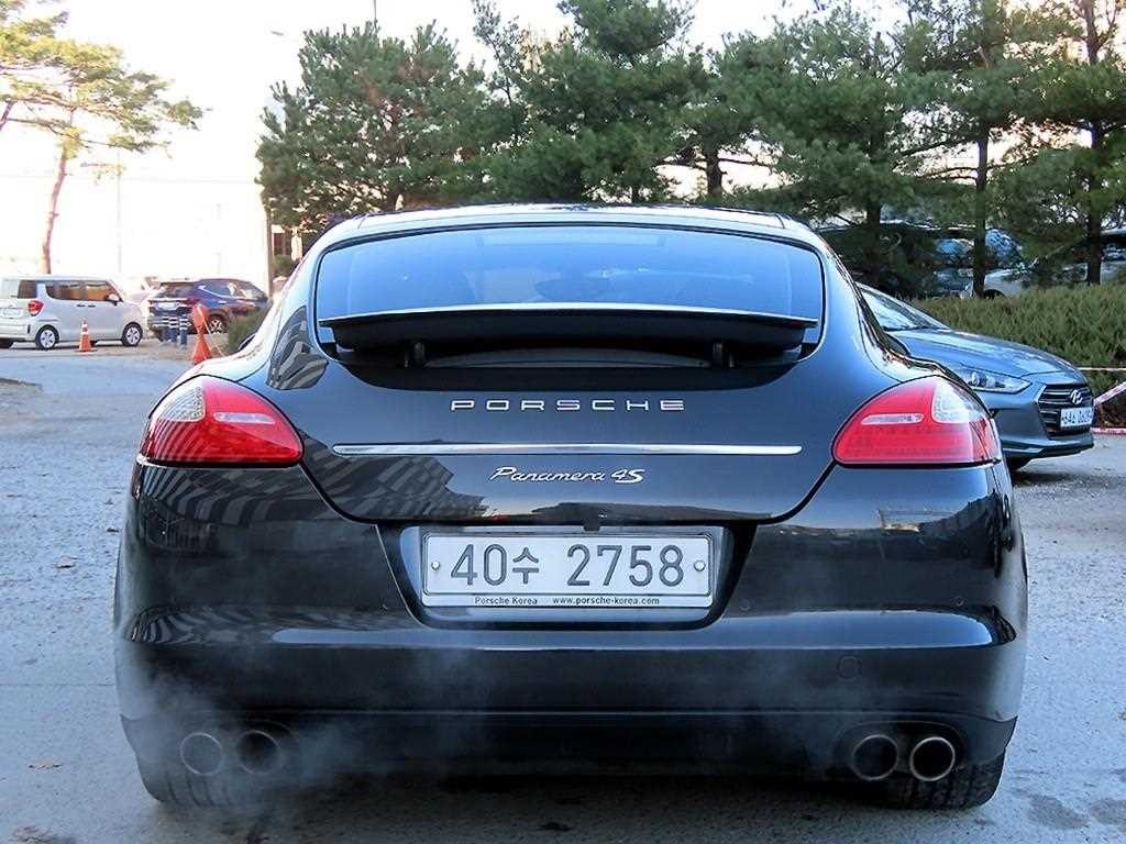 포르쉐 파나메라 4.8 4S 이미지 4