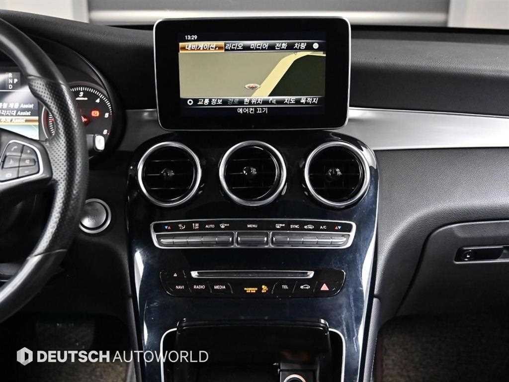 벤츠 GLC 클래스 GLC클래스 X253 GLC 220 d 4MATIC 쿠페 이미지 13