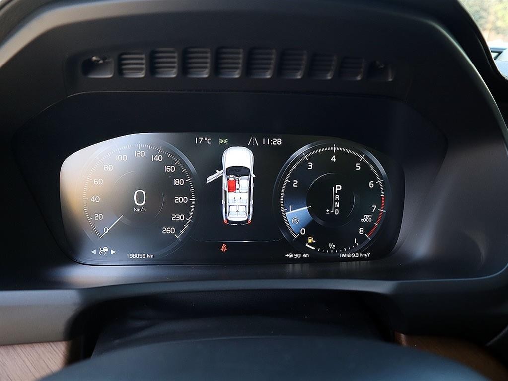 볼보 XC90 XC90 2세대 2.0 T6 AWD 인스크립션 이미지 9