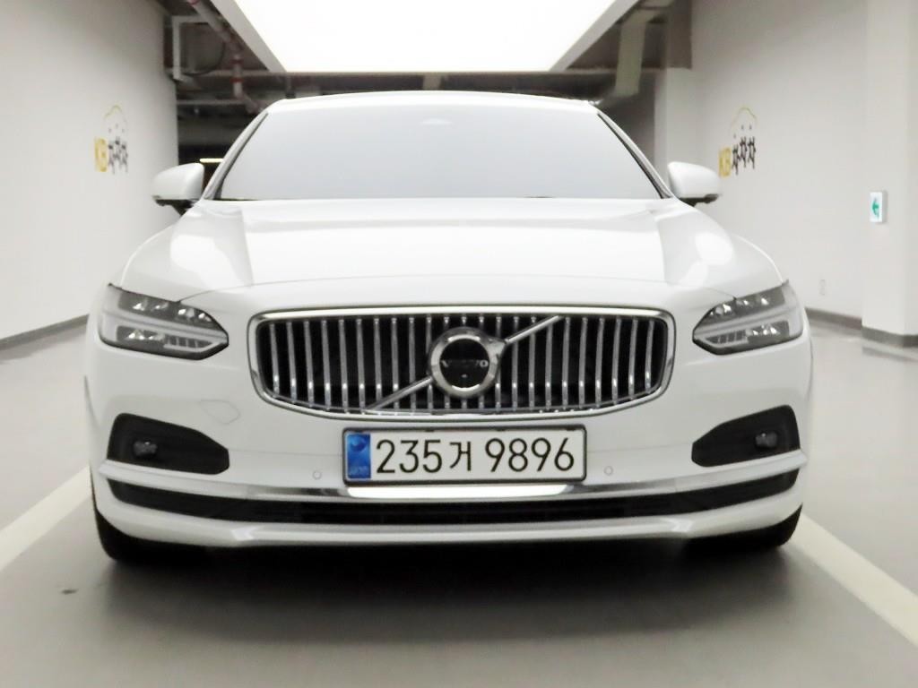 볼보 S90 B6 AWD 얼티메이트 브라이트 이미지 2