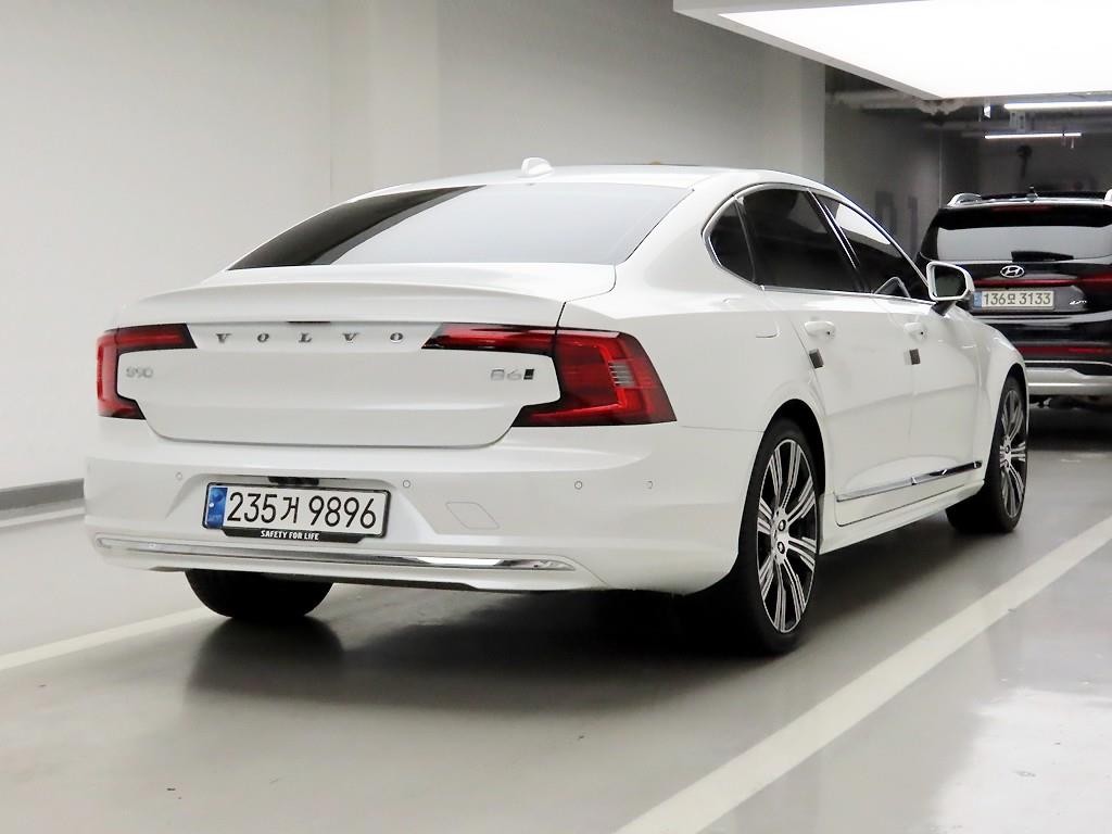 볼보 S90 B6 AWD 얼티메이트 브라이트 이미지 4