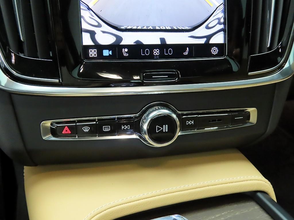볼보 S90 B6 AWD 얼티메이트 브라이트 이미지 9