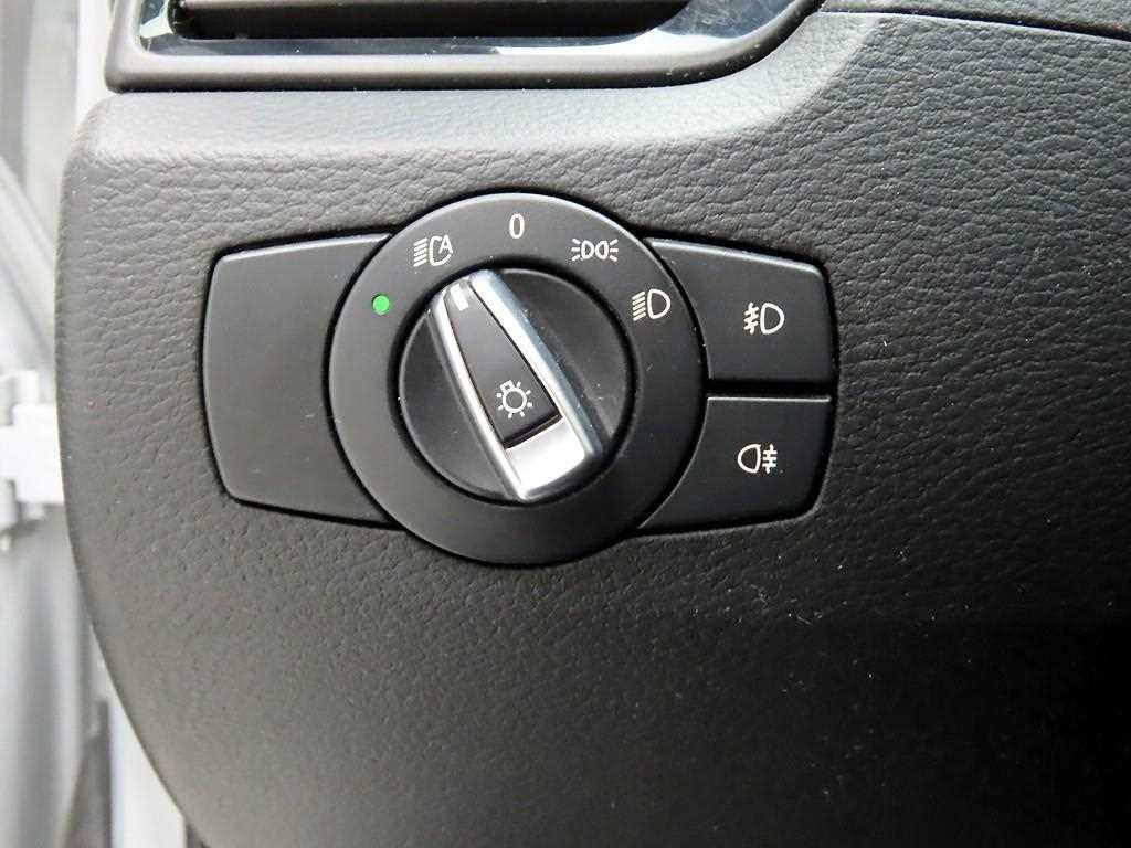 BMW X1 X1 (E84) xDrive 20d 4WD 이미지 15
