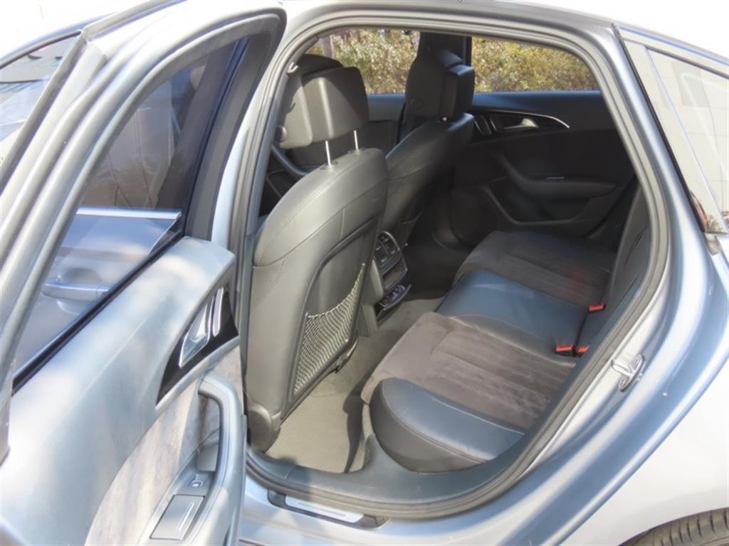 아우디 A6 뉴A6 40 TFSI 콰트로 스포츠 이미지 14
