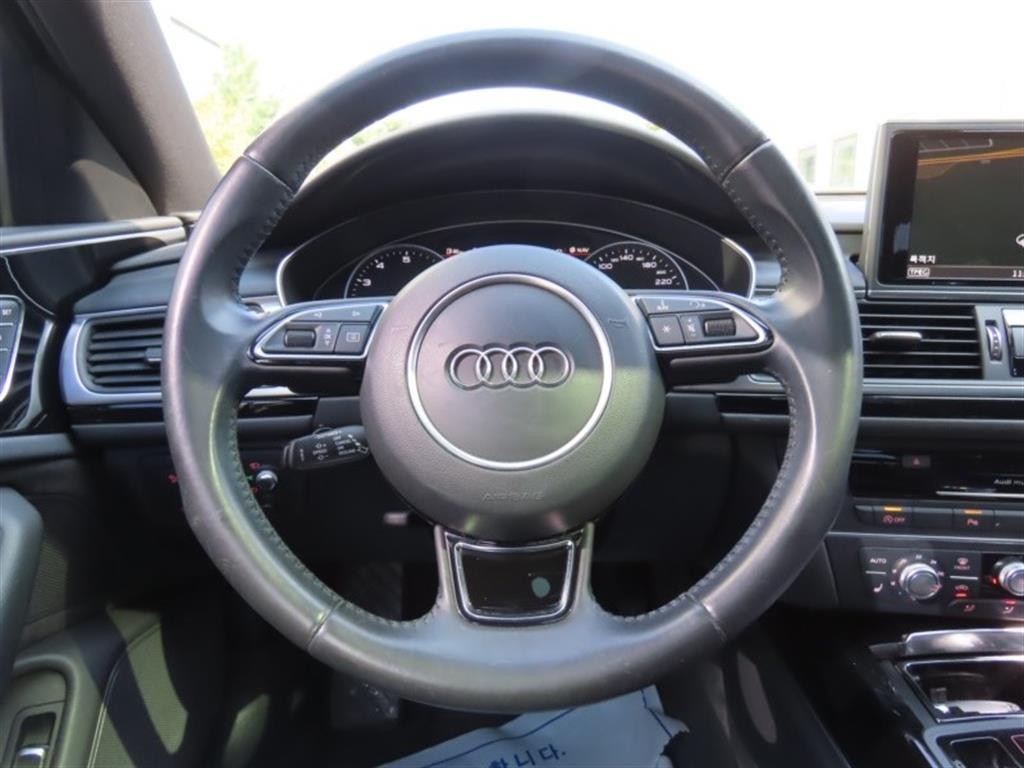 아우디 A6 뉴A6 40 TFSI 콰트로 스포츠 이미지 16