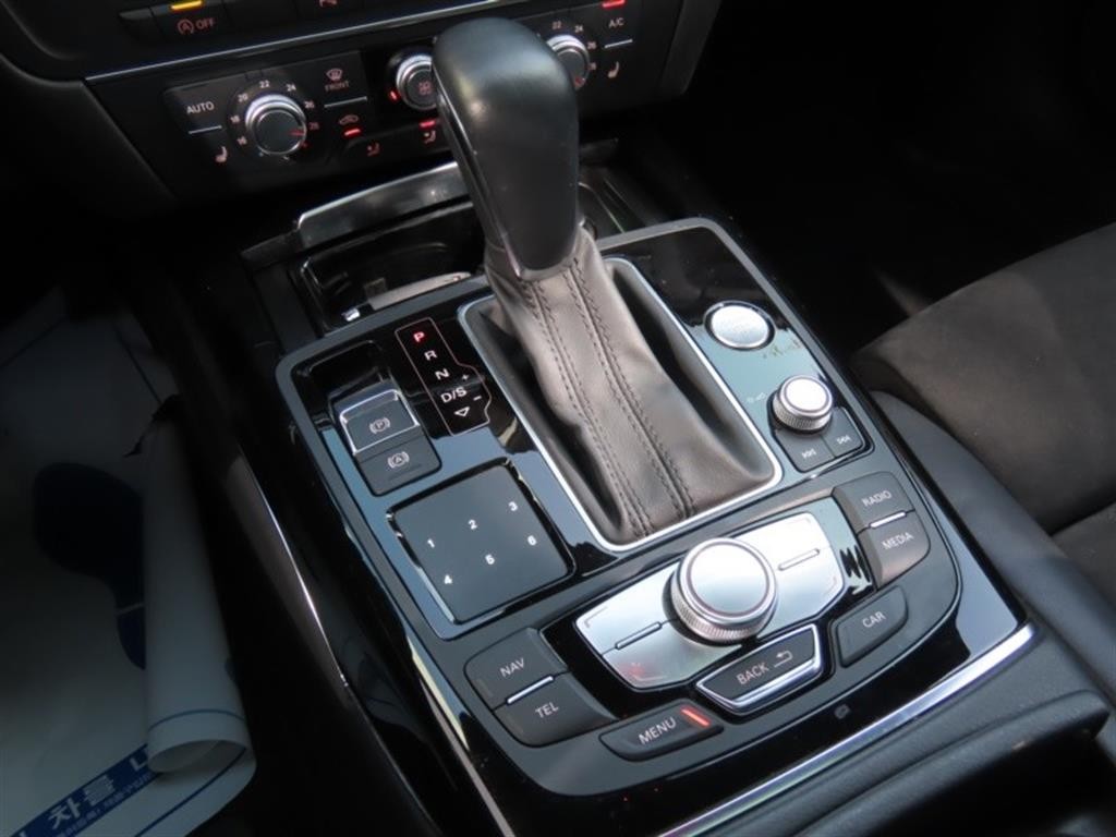 아우디 A6 뉴A6 40 TFSI 콰트로 스포츠 이미지 6