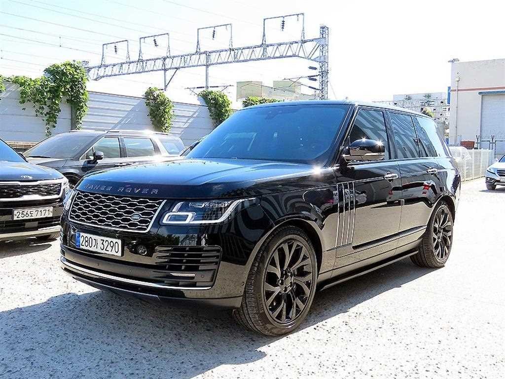 랜드로버 레인지로버 레인지로버 4세대 3.0 D350 VOGUE SE 디젤 이미지 2