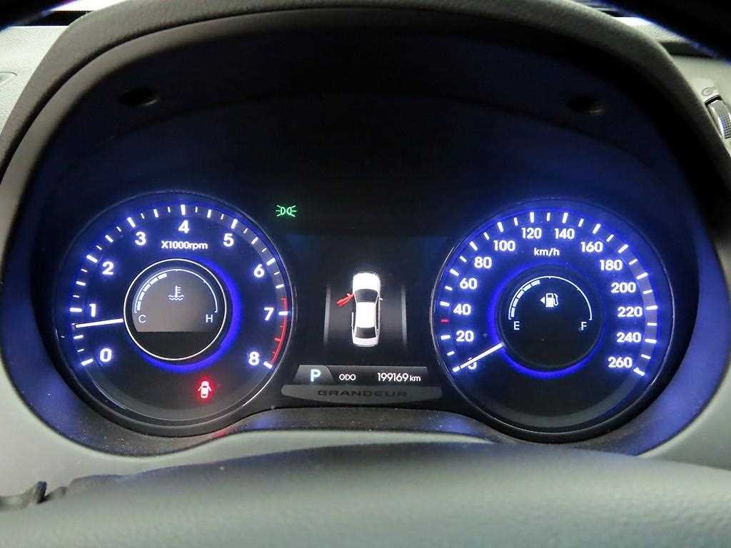 현대 그랜저 그랜저 HG LPG HG300 이그젝큐티브 이미지 5