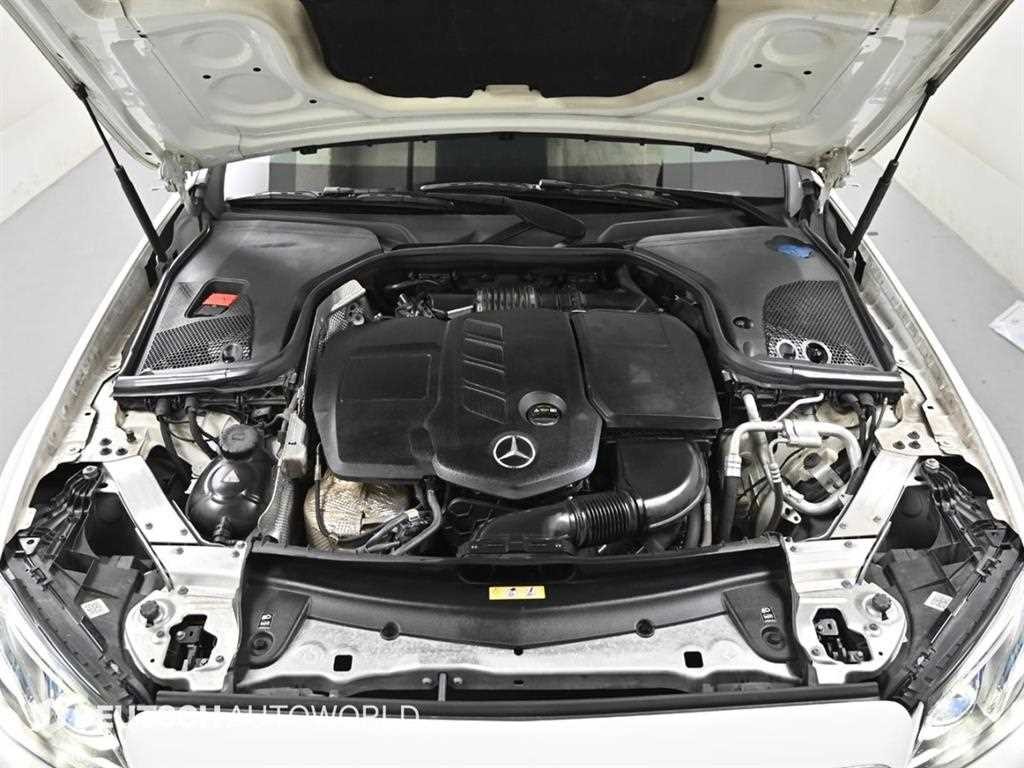 벤츠 E 클래스 E-클래스 W213 E220d 아방가르드 이미지 6