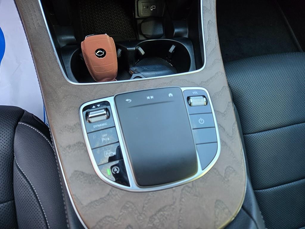 벤츠 E 클래스 E-클래스 W213 E220d 4MATIC 익스클루시브 이미지 12