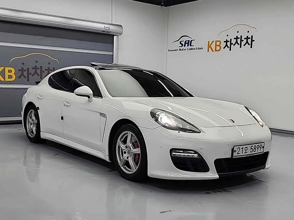 포르쉐 파나메라 3.0 디젤 이미지 4