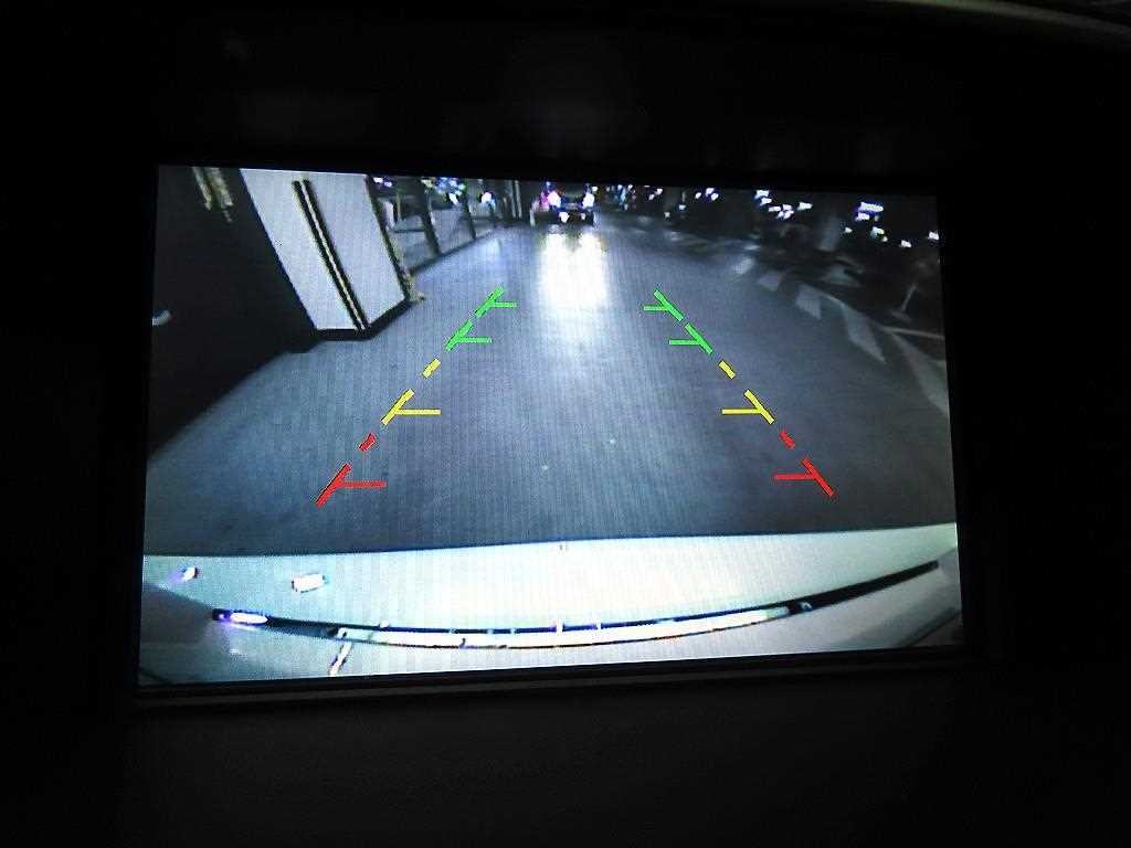 인피니티 Q Q70 3.0D 이미지 14