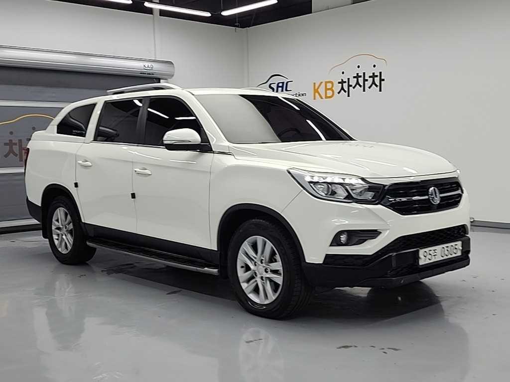 KG모빌리티(쌍용) 렉스턴 렉스턴 스포츠 4WD 디젤 2.2 어드벤처 이미지 4