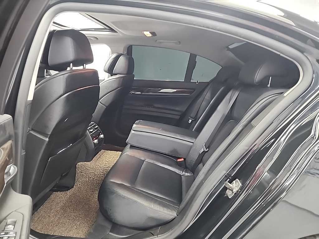 BMW 7시리즈 7시리즈 (F01) 730 d 이미지 12