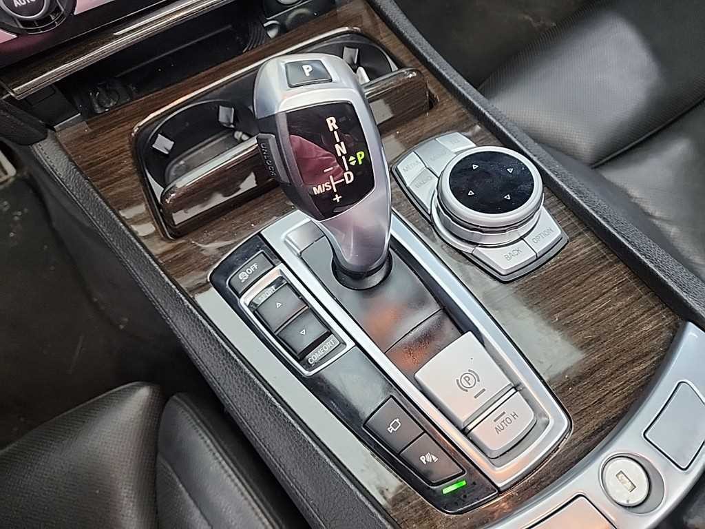 BMW 7시리즈 7시리즈 (F01) 730 d 이미지 8