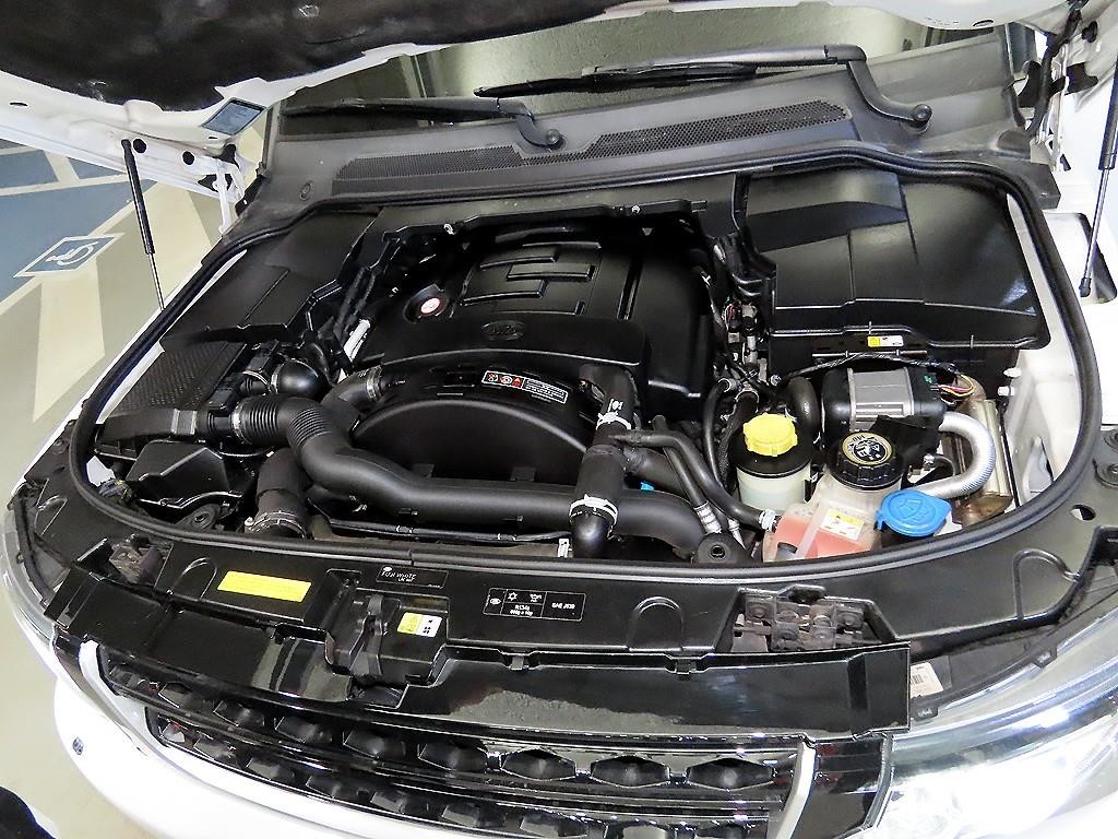 랜드로버 디스커버리 디스커버리4 3.0 SDV6 SE 이미지 19