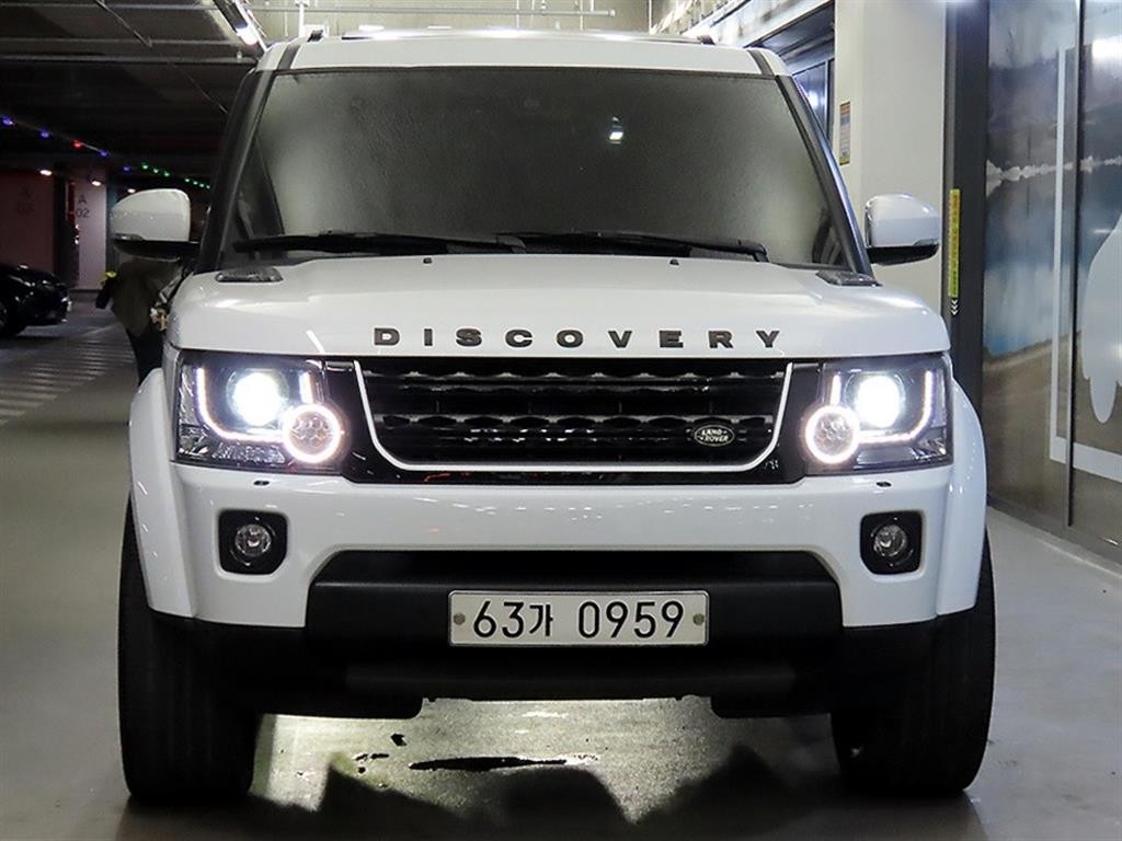 랜드로버 디스커버리 디스커버리4 3.0 SDV6 SE 이미지 2