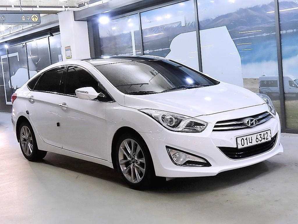 현대 i40 i40Saloon 1.7 VGT PYL 이미지 1