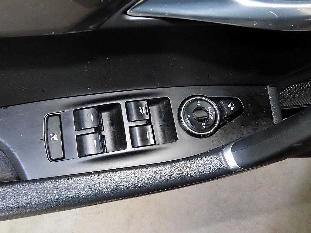 현대 i40 i40Saloon 1.7 VGT PYL 이미지 14