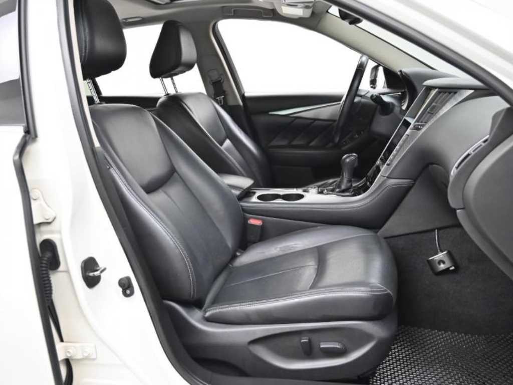 인피니티 Q Q50 2.2D 프리미엄 이미지 10