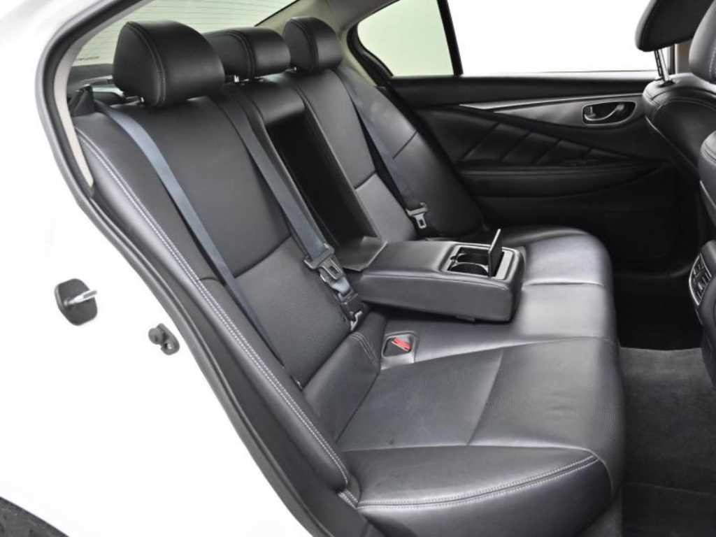 인피니티 Q Q50 2.2D 프리미엄 이미지 12