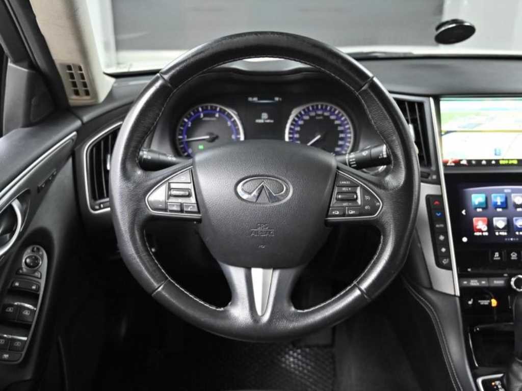 인피니티 Q Q50 2.2D 프리미엄 이미지 13