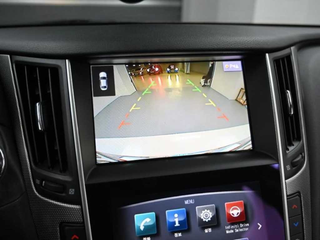 인피니티 Q Q50 2.2D 프리미엄 이미지 15
