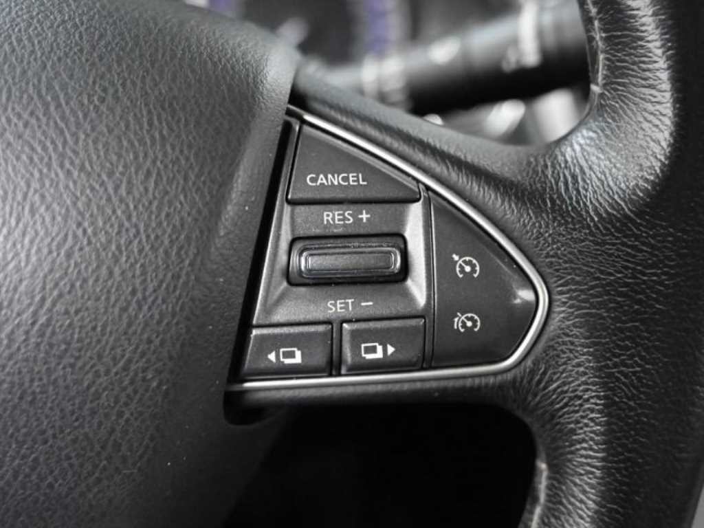 인피니티 Q Q50 2.2D 프리미엄 이미지 17