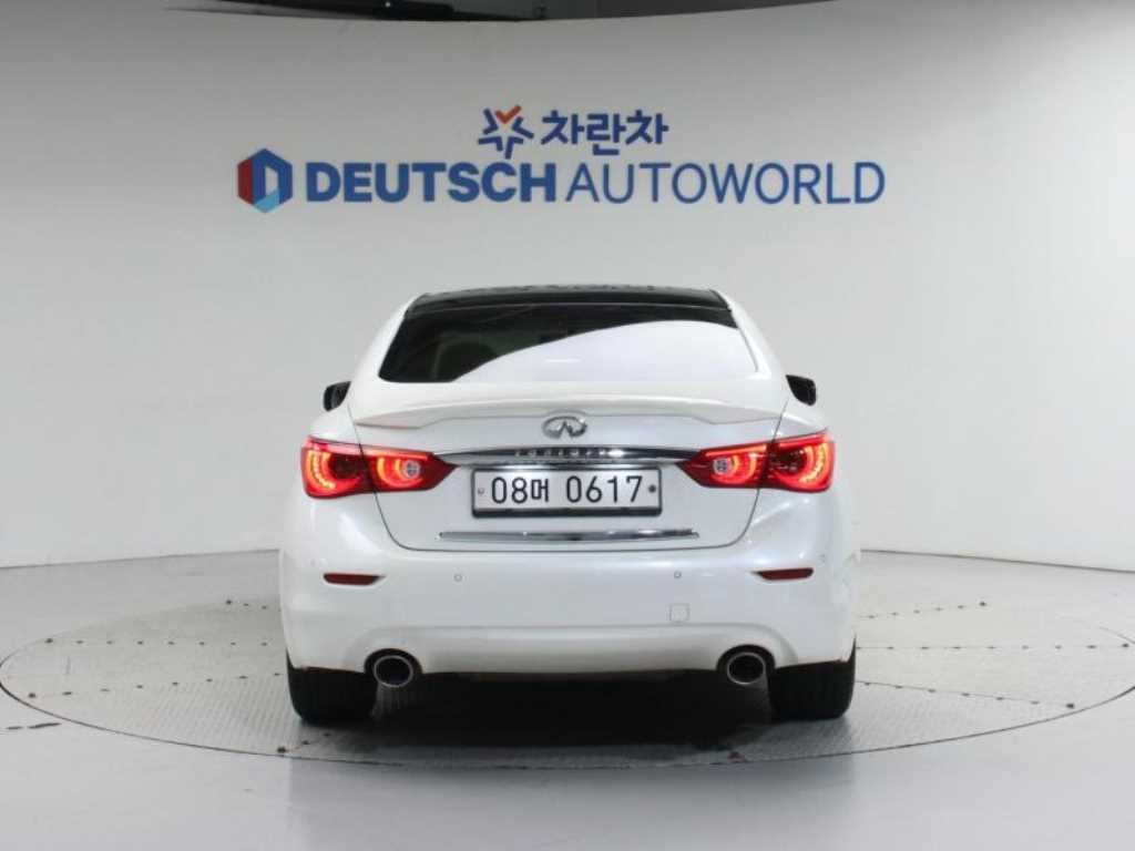 인피니티 Q Q50 2.2D 프리미엄 이미지 4
