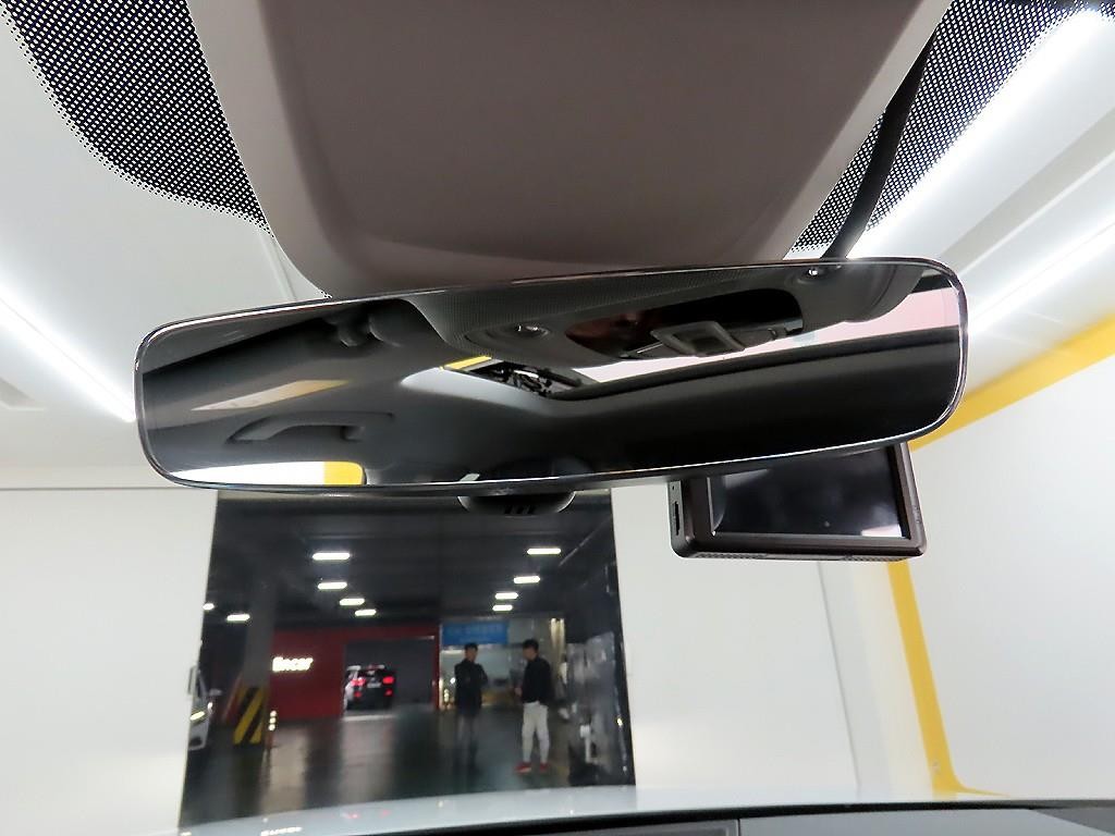 아우디 A6 A6 (C8) 45 TFSI 콰트로 프리미엄 이미지 16