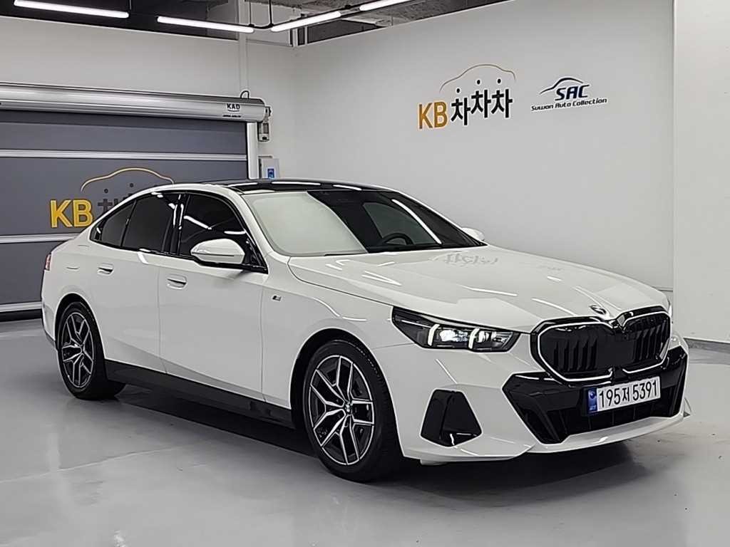 BMW 5시리즈 5시리즈 (G60) 520i 스페셜 에디션 이미지 5