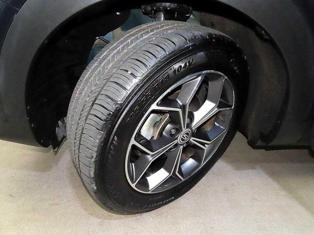 KG모빌리티(쌍용) 코란도 뷰티풀코란도 2WD 가솔린 1.5 C5 플러스 이미지 20