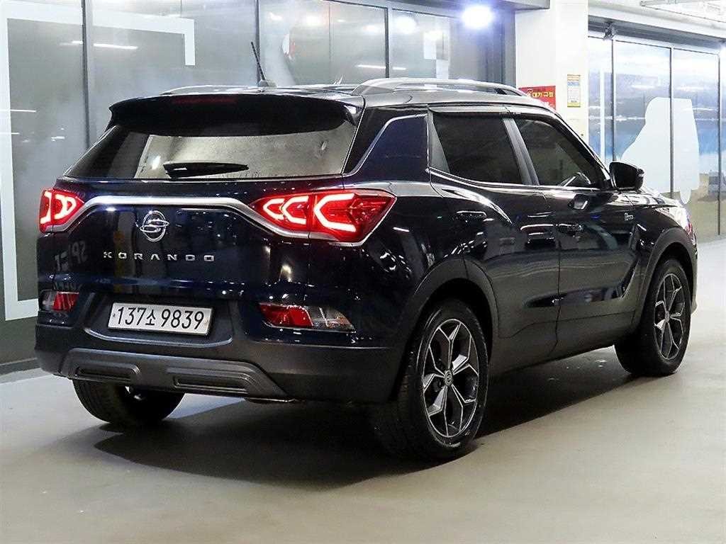 KG모빌리티(쌍용) 코란도 뷰티풀코란도 2WD 가솔린 1.5 C5 플러스 이미지 4