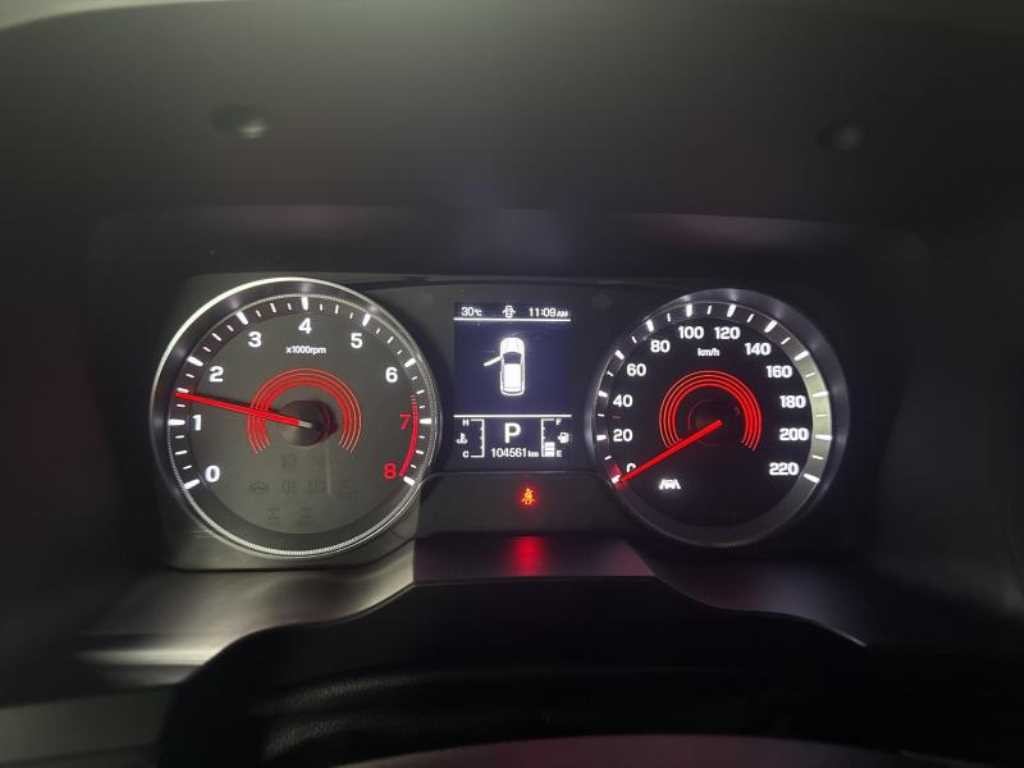 KG모빌리티(쌍용) 코란도 뷰티풀코란도 2WD 가솔린 1.5 C5 플러스 이미지 9