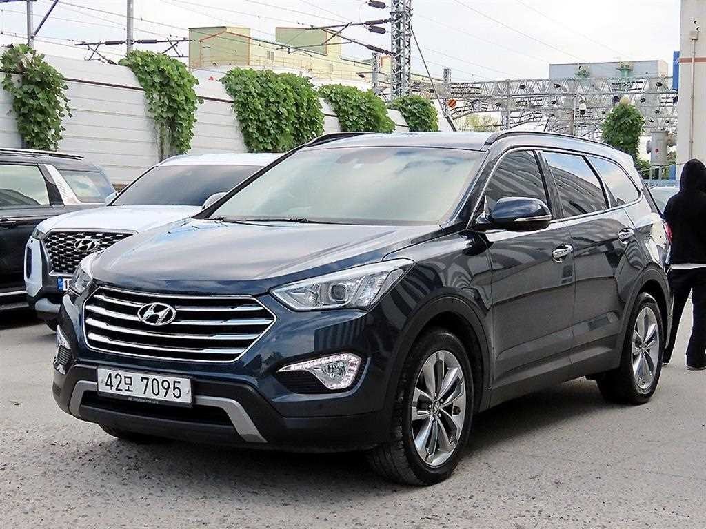 현대 맥스크루즈 R2.2 2WD 익스클루시브 스페셜 이미지 2