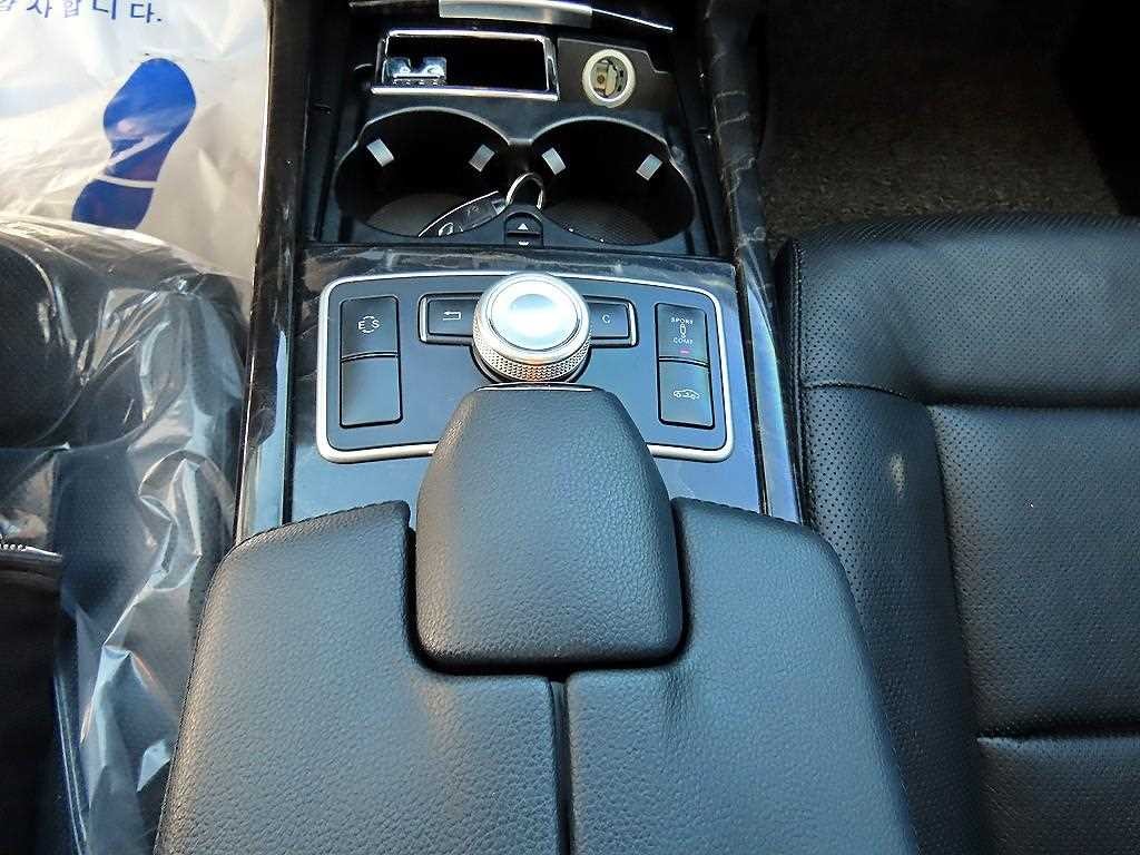 벤츠 E 클래스 E-클래스 W212 E350 이미지 13