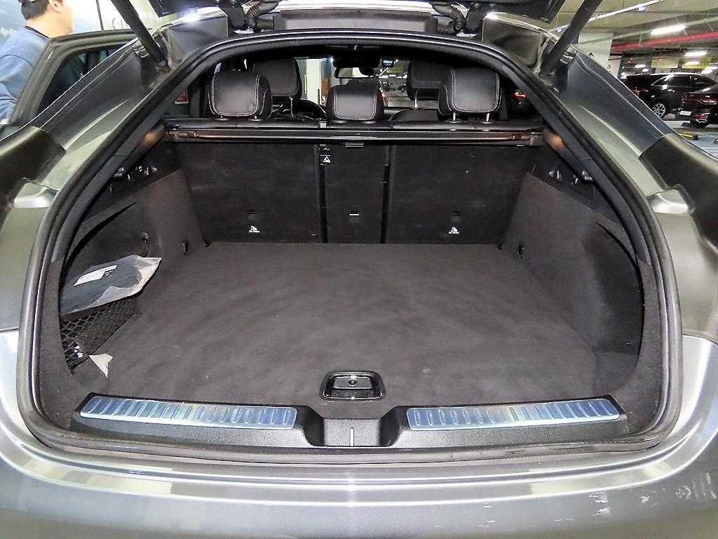 벤츠 GLC 클래스 GLC클래스 X253 GLC 300 4MATIC AMG LINE 이미지 16